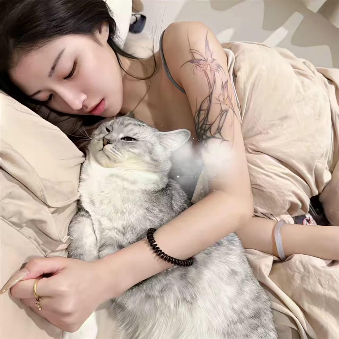 䱲