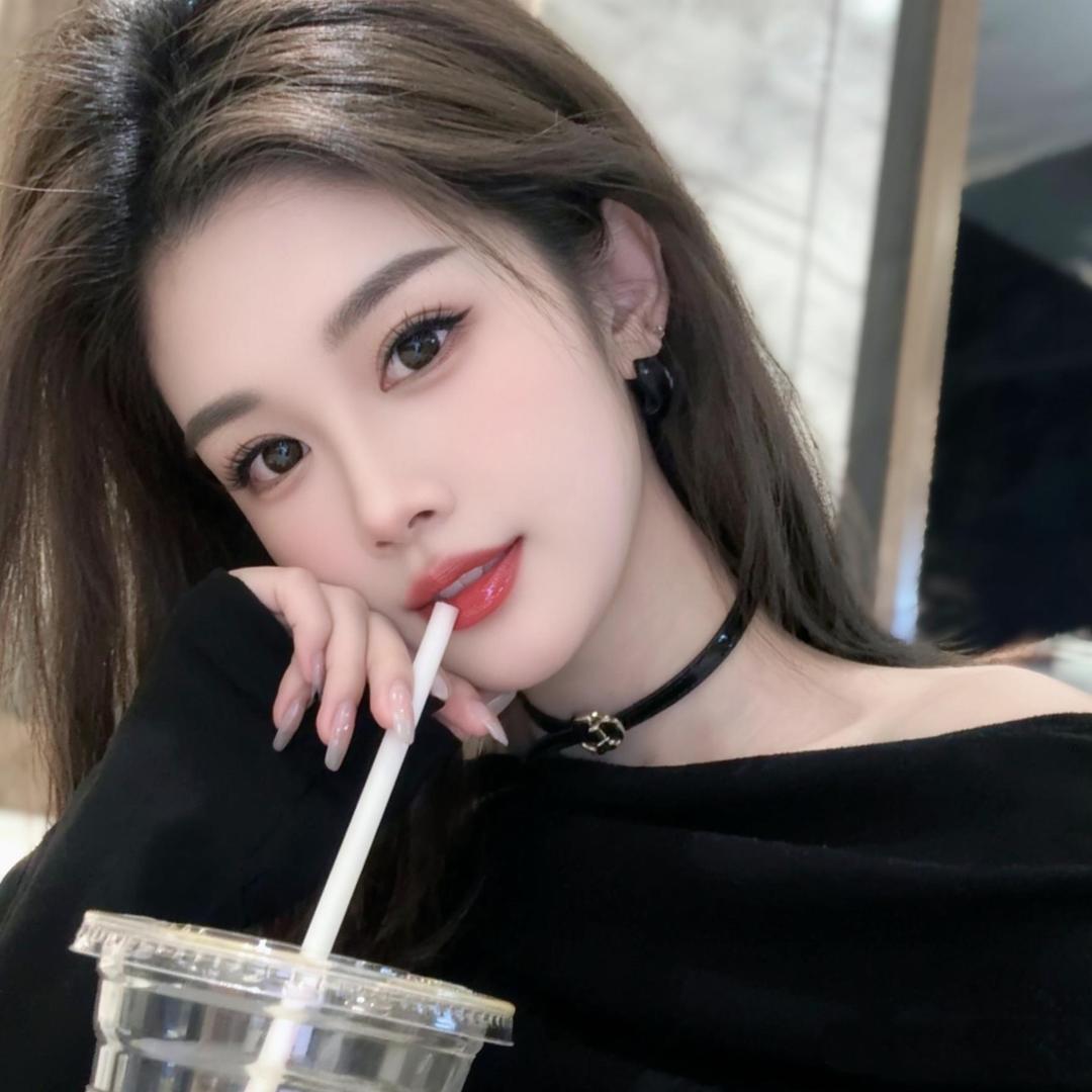 .̶♡̶眼̶里̶无心_⁸¹⁸