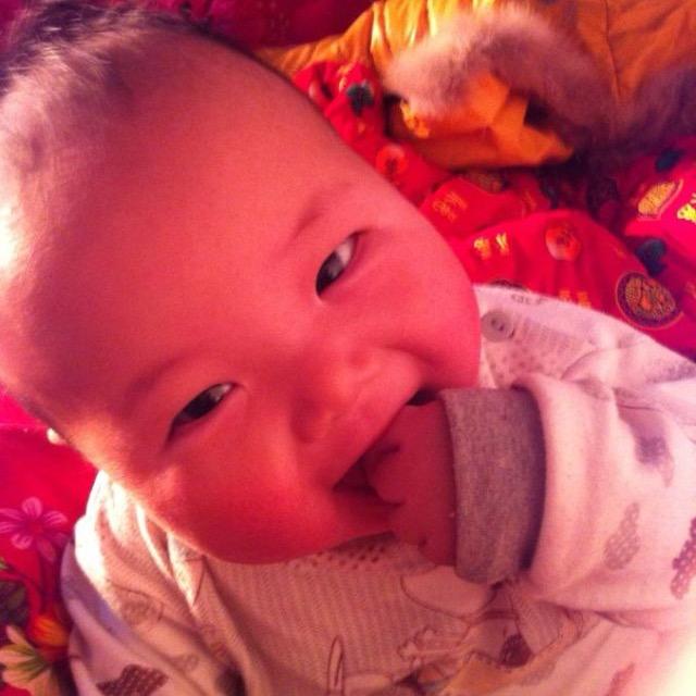 ╰つ我的微笑只给懂的人看