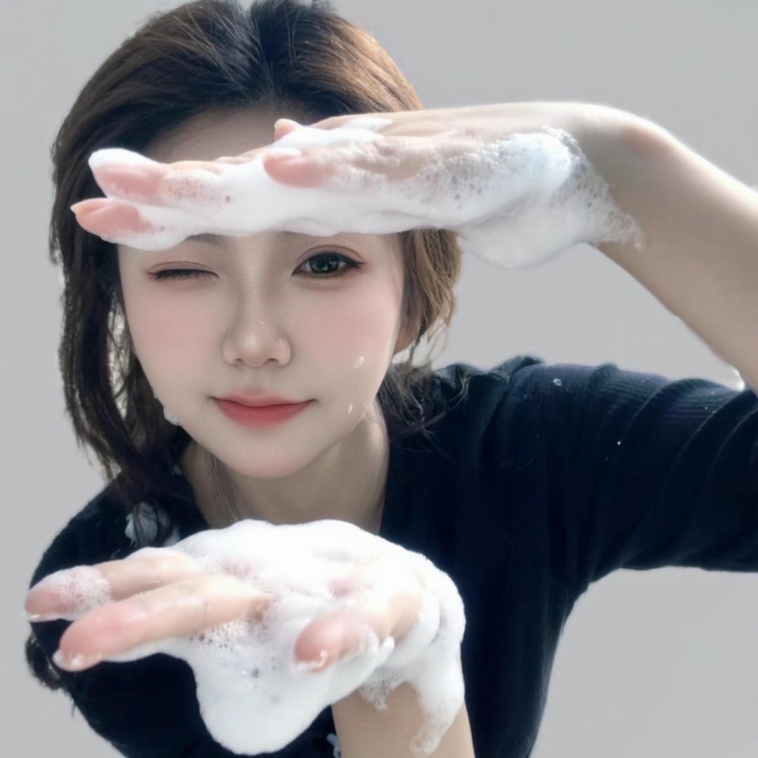 ᥫᩣ风儿『拒绝连赞』