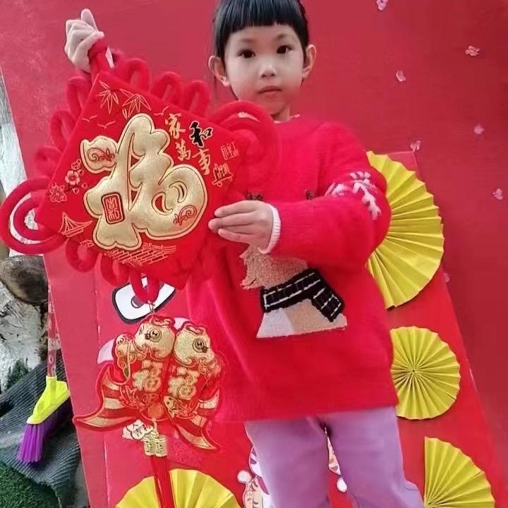 小狐叮童装店