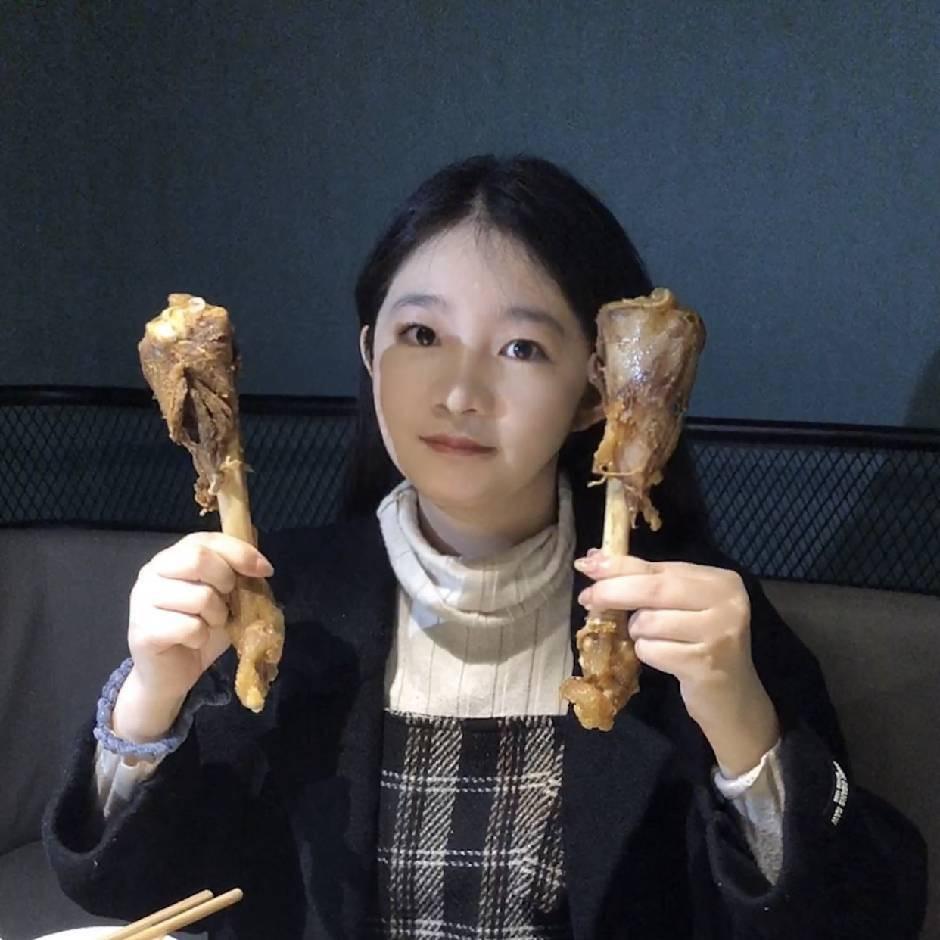 林林。