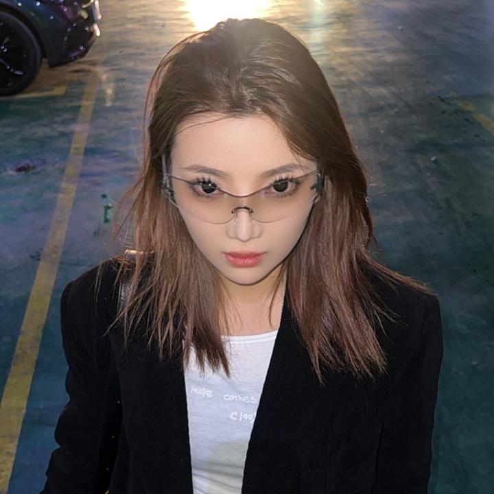 罗央商贸行