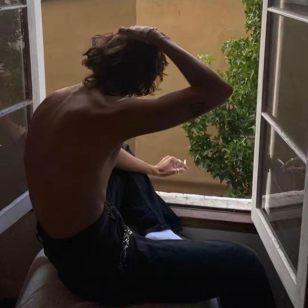 ㅤㅤㅤㅤㅤㅤㅤㅤㅤㅤㅤㅤㅤㅤㅤㅤY