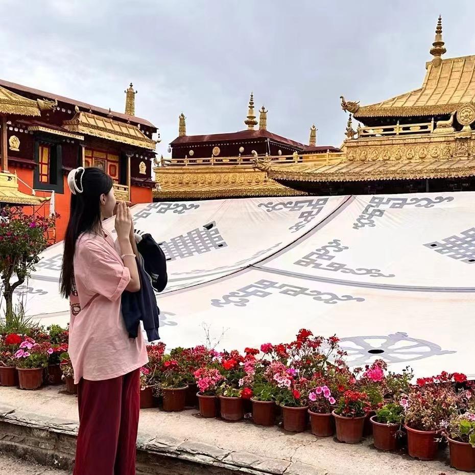 巴啦啦和倩倩珠宝店手工饰品