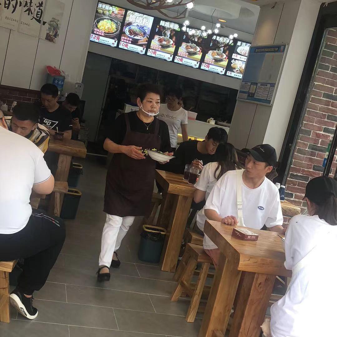 遵义朝阳巷羊肉粉火车站店