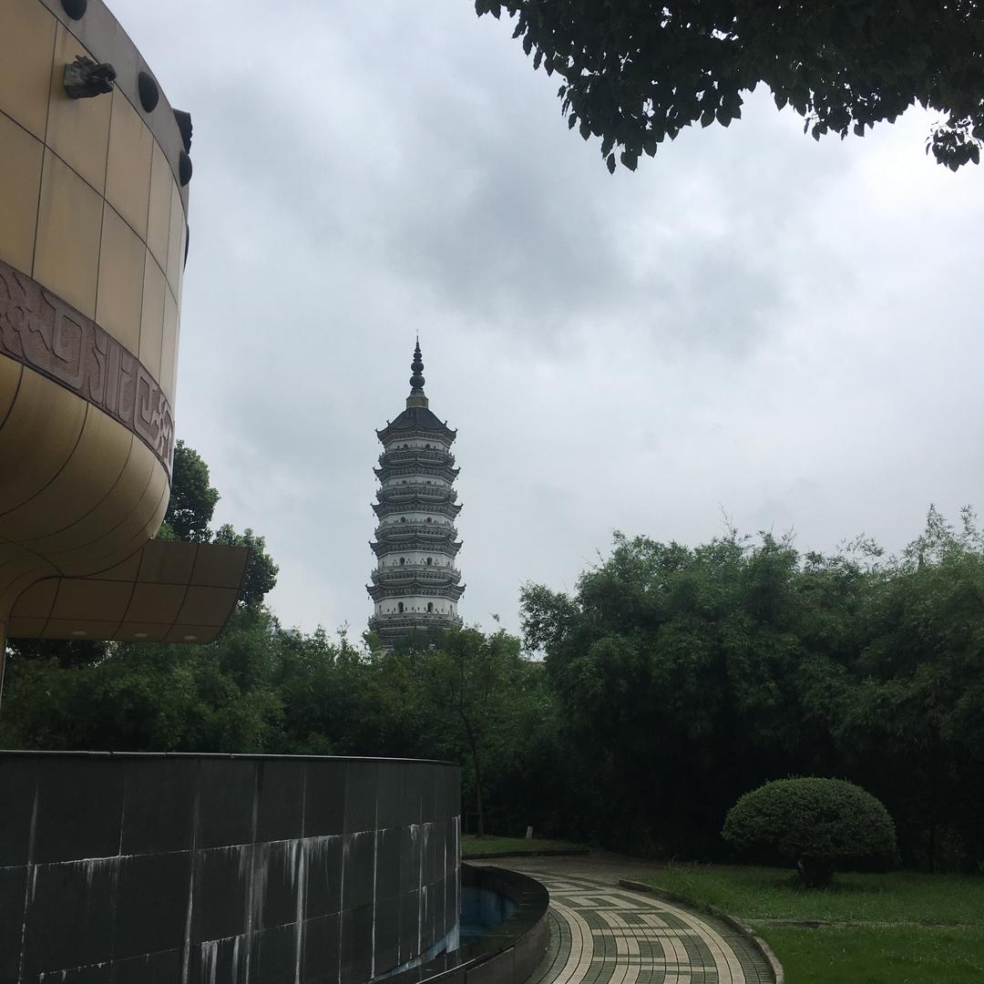 波仔妈咪