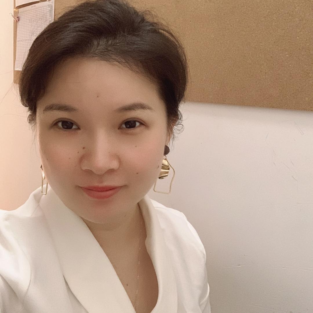 美甲话事人禾禾 （1元培训版）