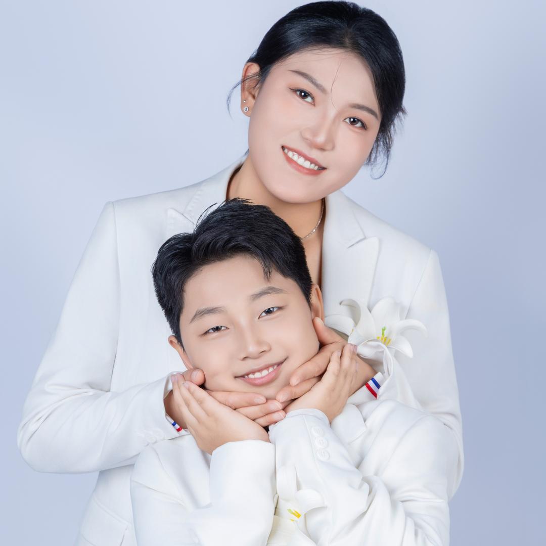 亚楠（张公子小妹妹）