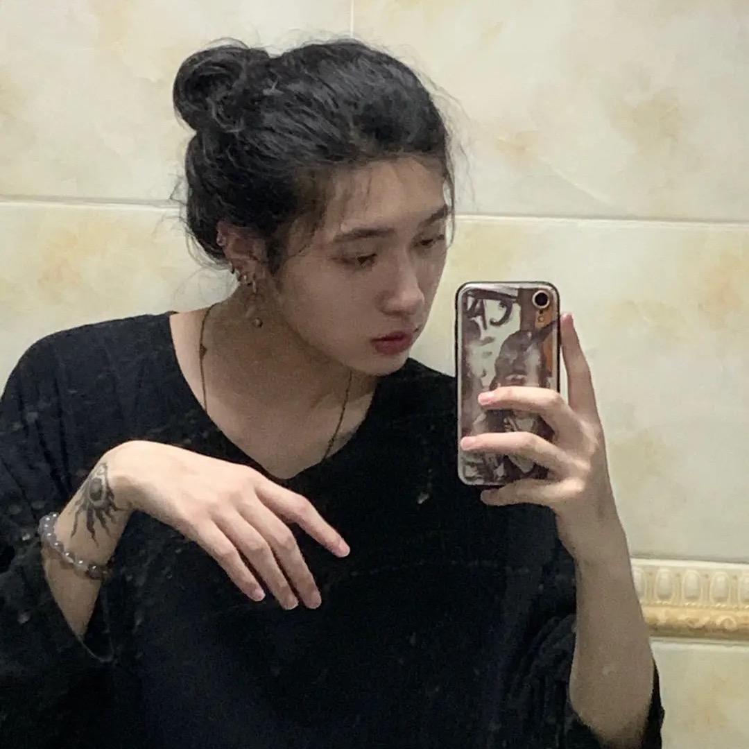 小损揍