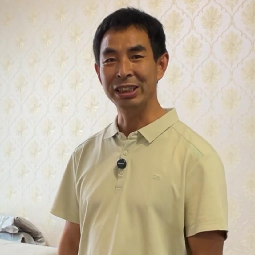 南京三人行家具有限公司