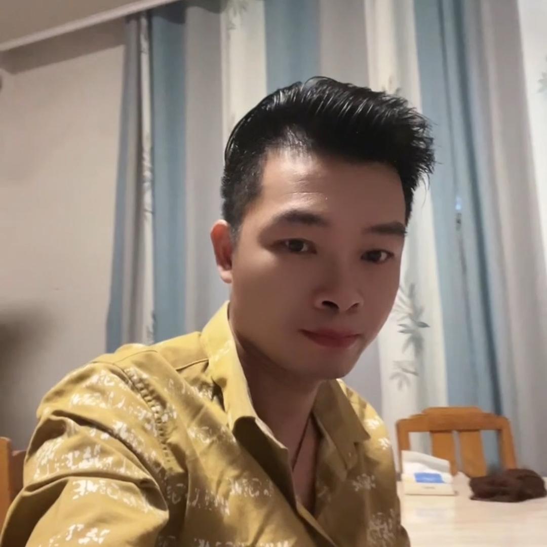 @陈少