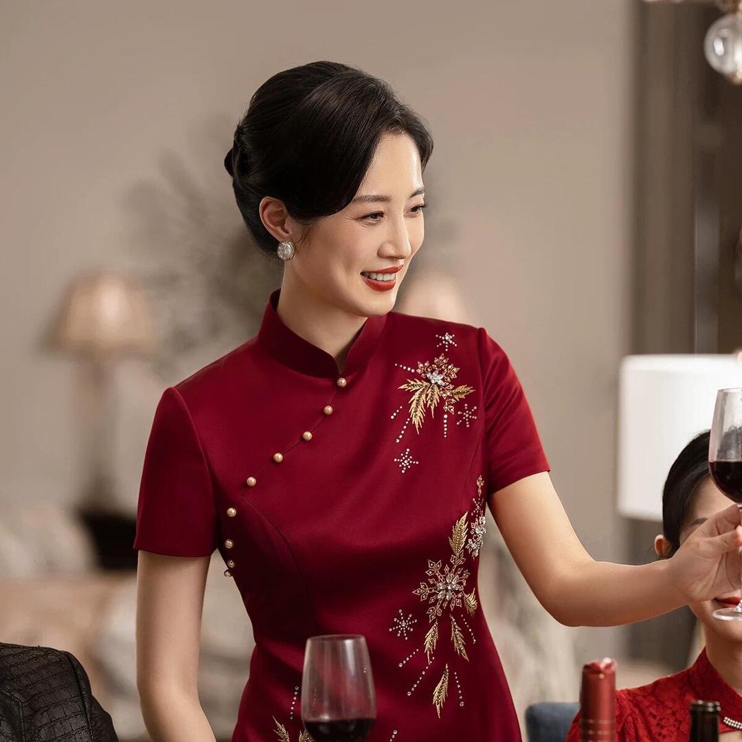 保定百合妈妈旗袍馆