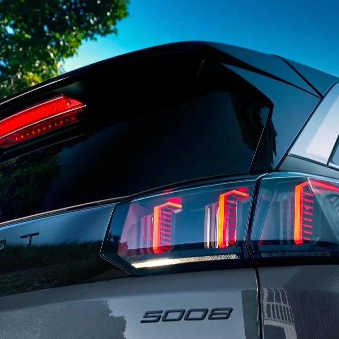 巴中龙兴标致雪铁龙4S店