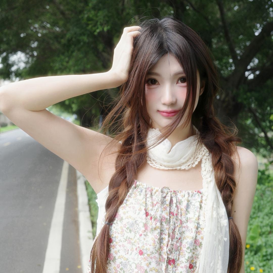 っ喵喵咪≽^•༚•