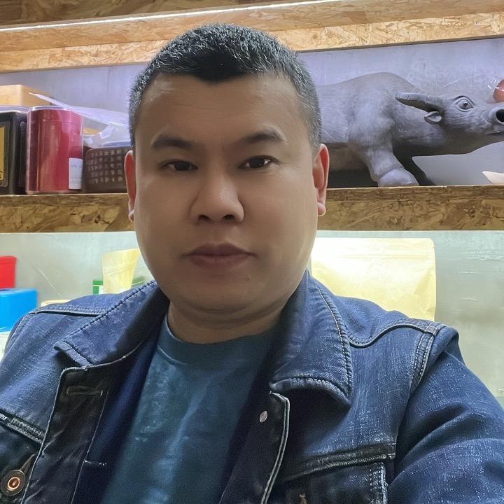 肖海波／贵州酱香酒长沙店