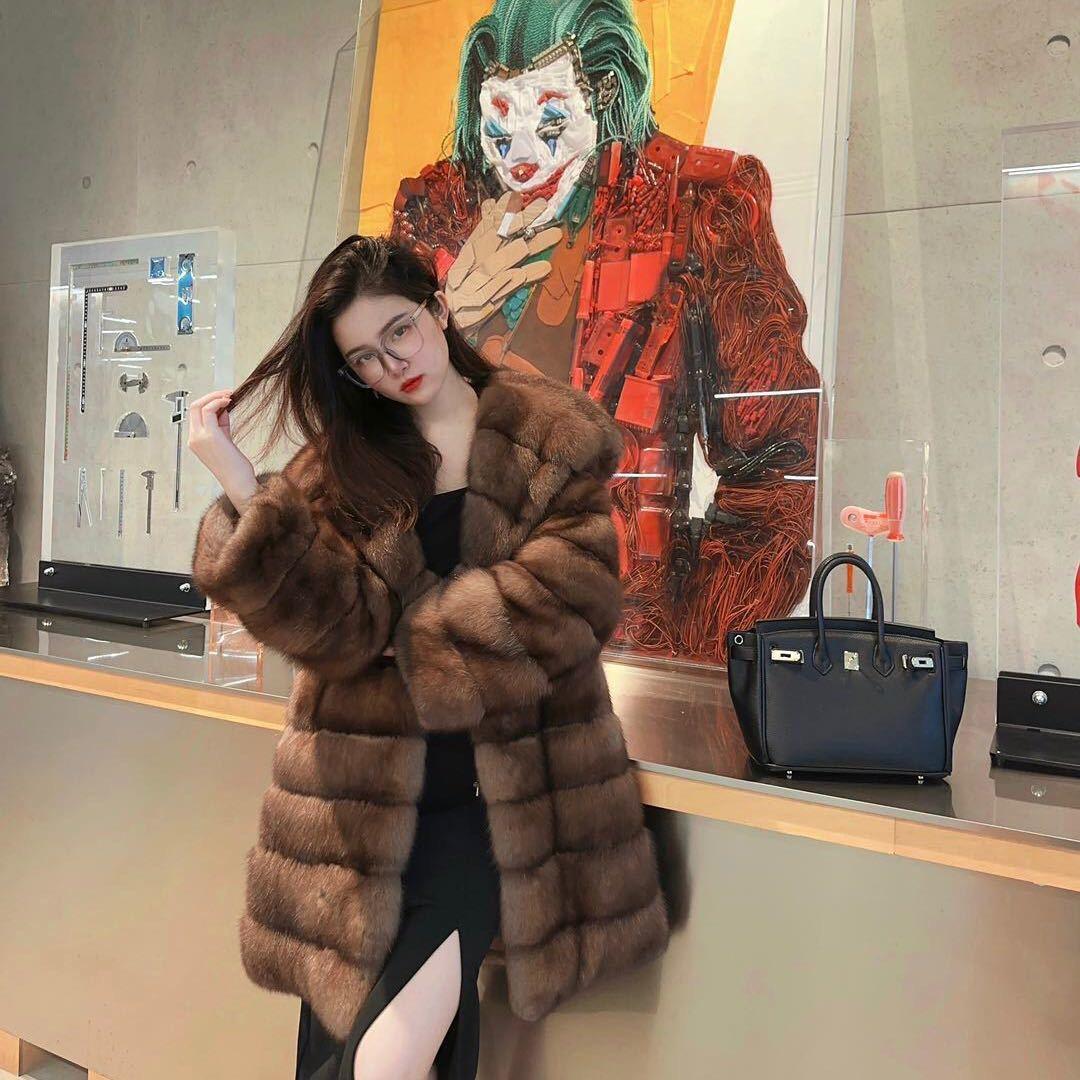可可宇信高端服装