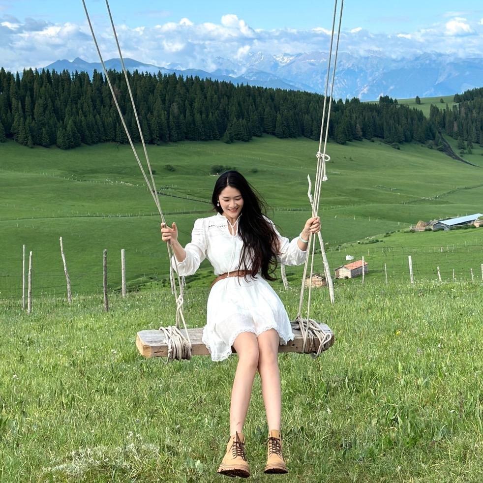 劳拉梨姑娘