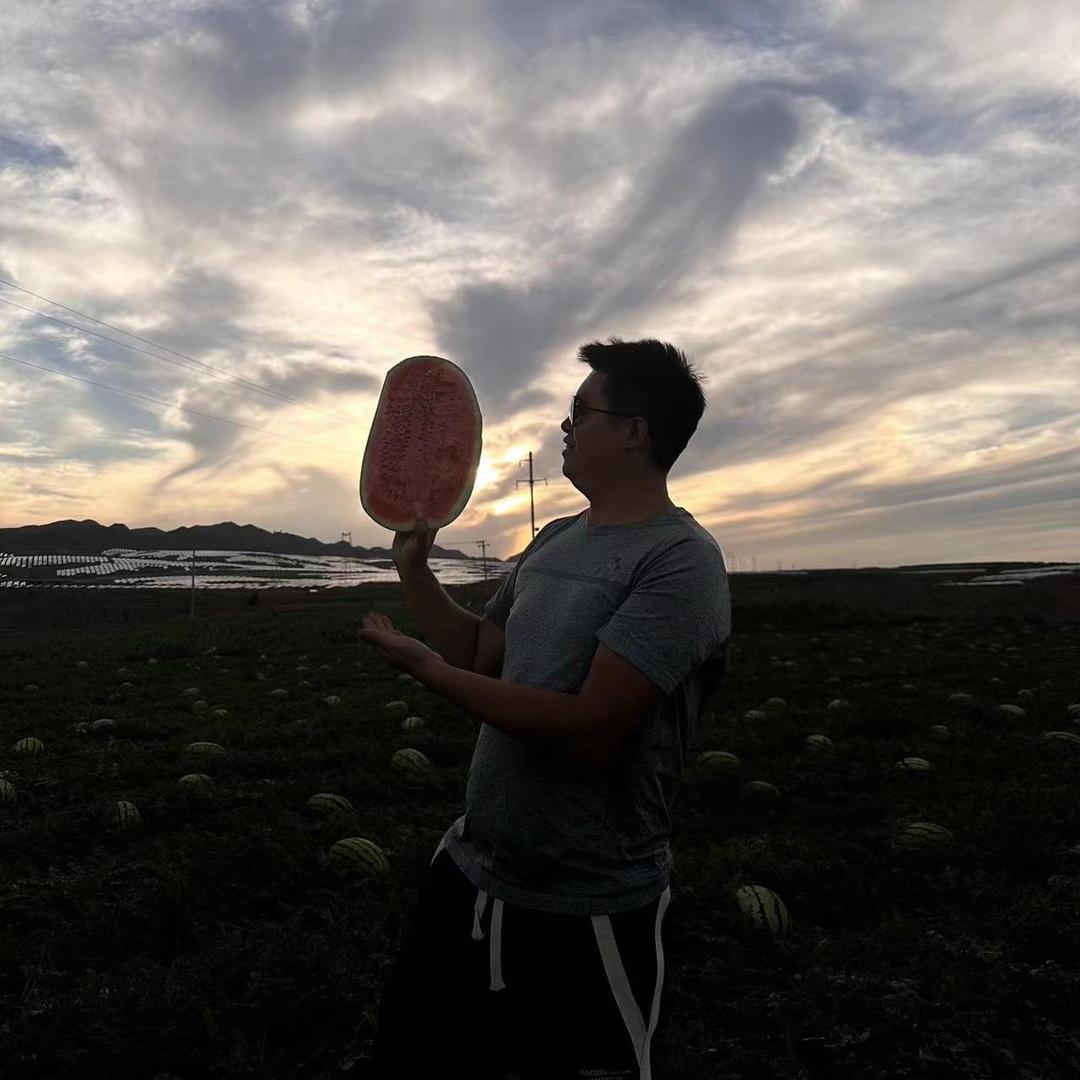 弹指间…