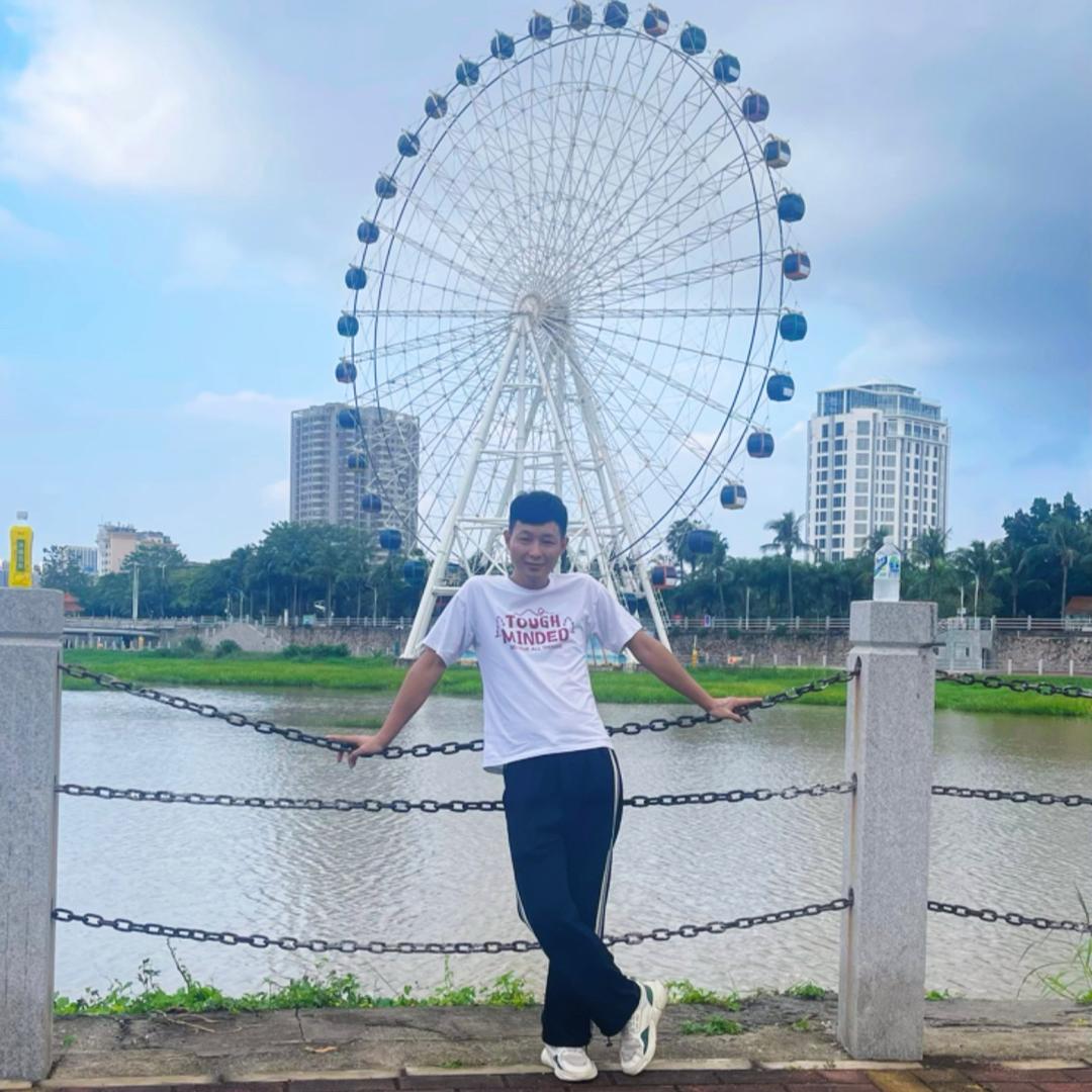 游子拍风景