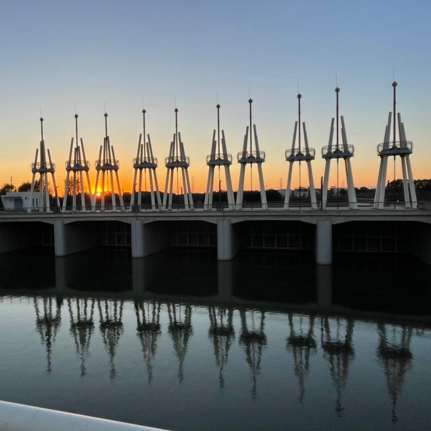 桑榆晚、霞未满