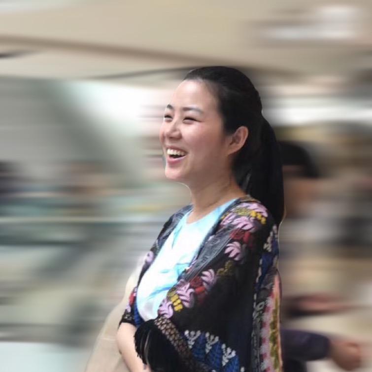 静静擦厨房