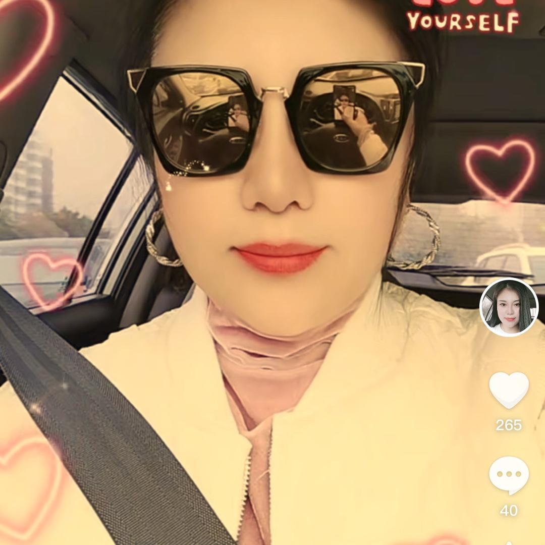 王家二千金🌹☔️👗