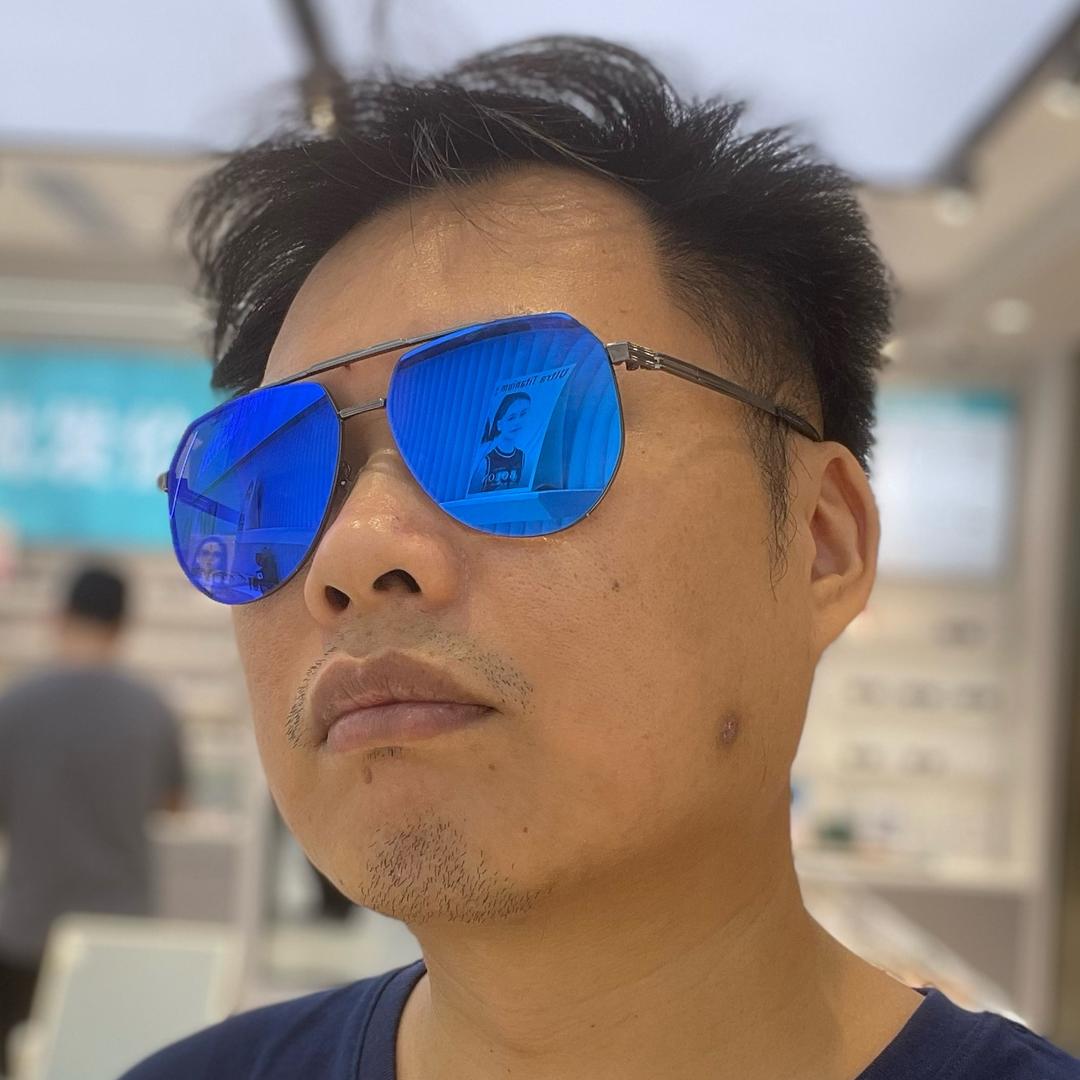 凌柏唯老师