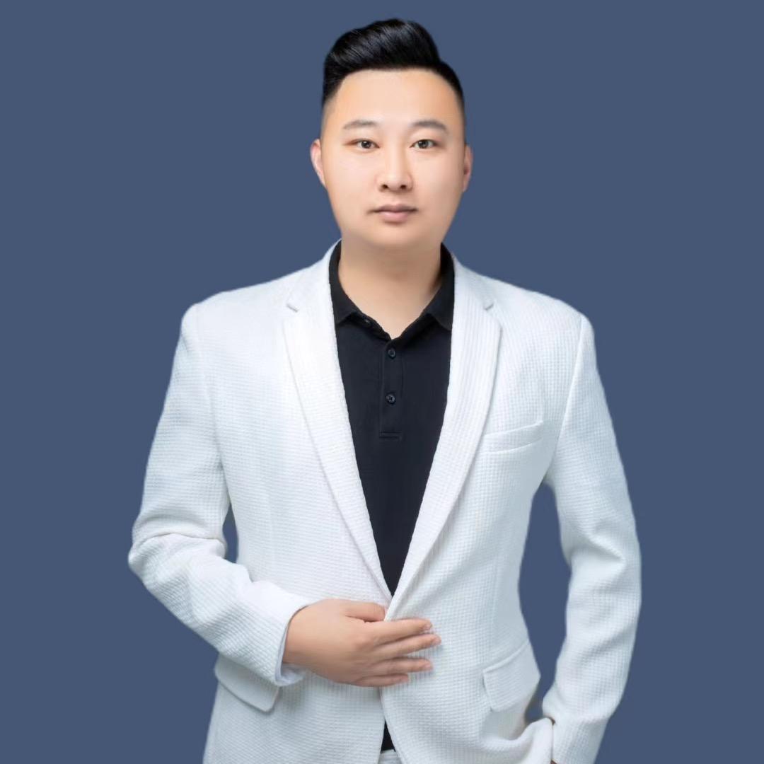 装修高大锤