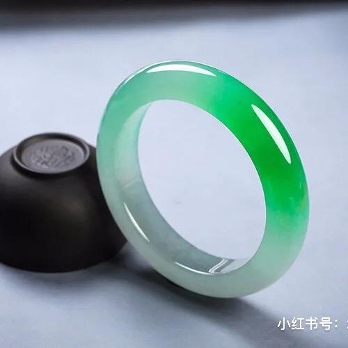 雅玉轩翡翠