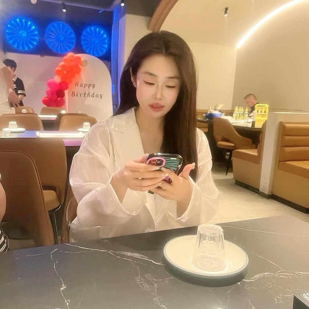 雯♥️雯还想努努力