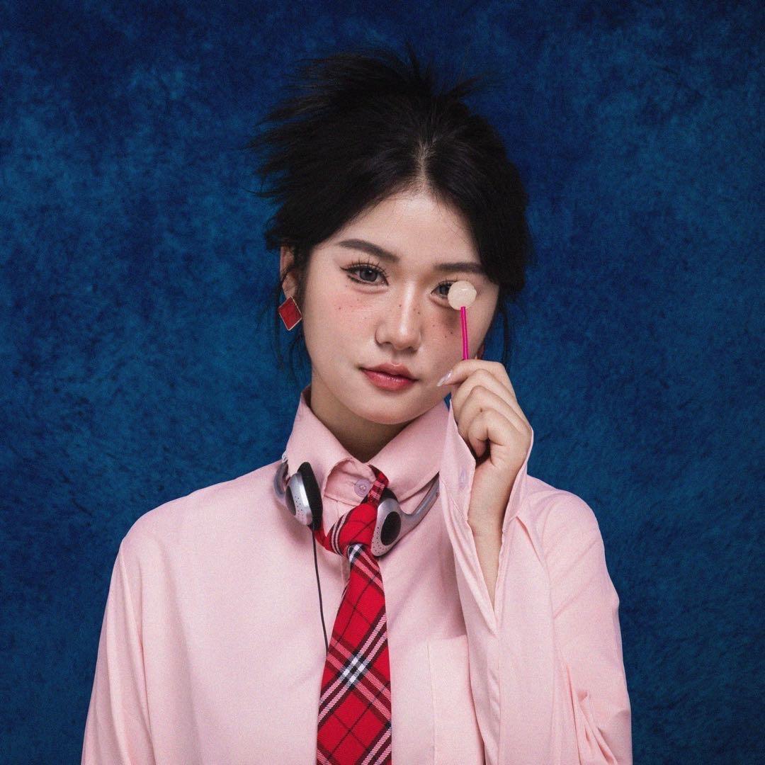 芭妮·婚纱艺术空间-娇娇