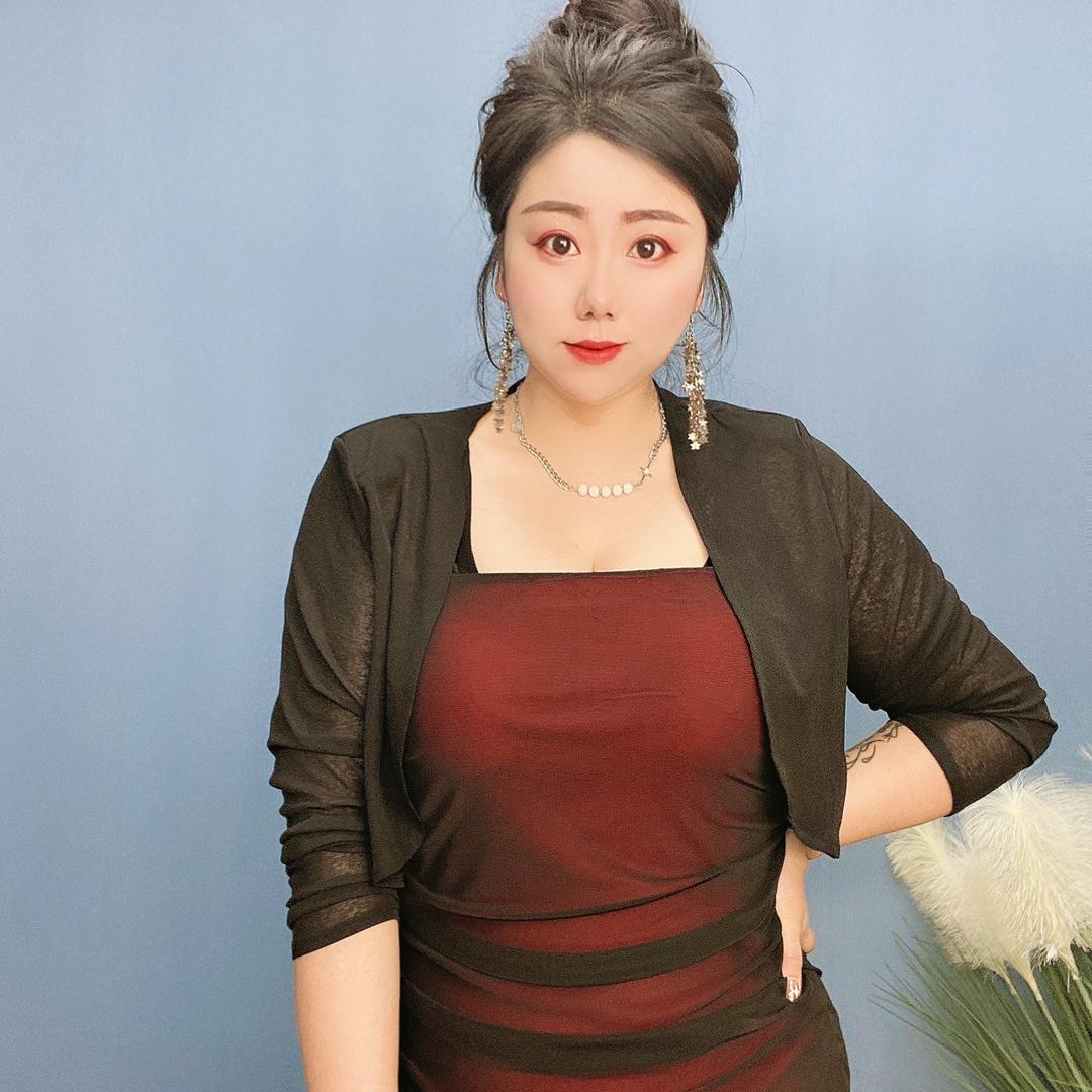 摇一摇大码女装