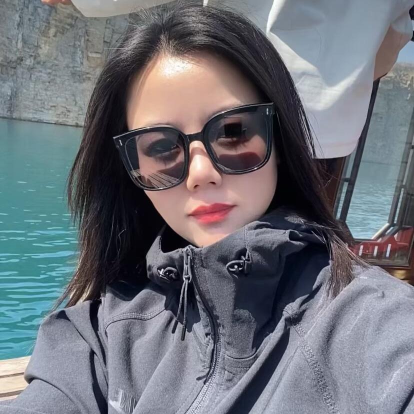娜娜