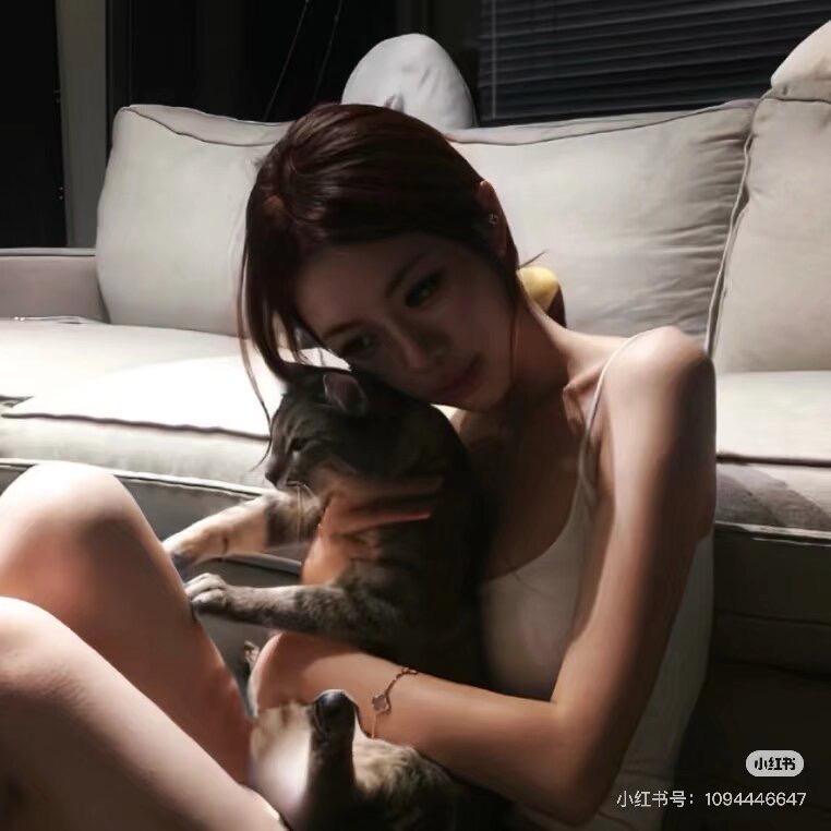 ￴￴ ￴￴ ￴￴￴ ￴￴ ￴