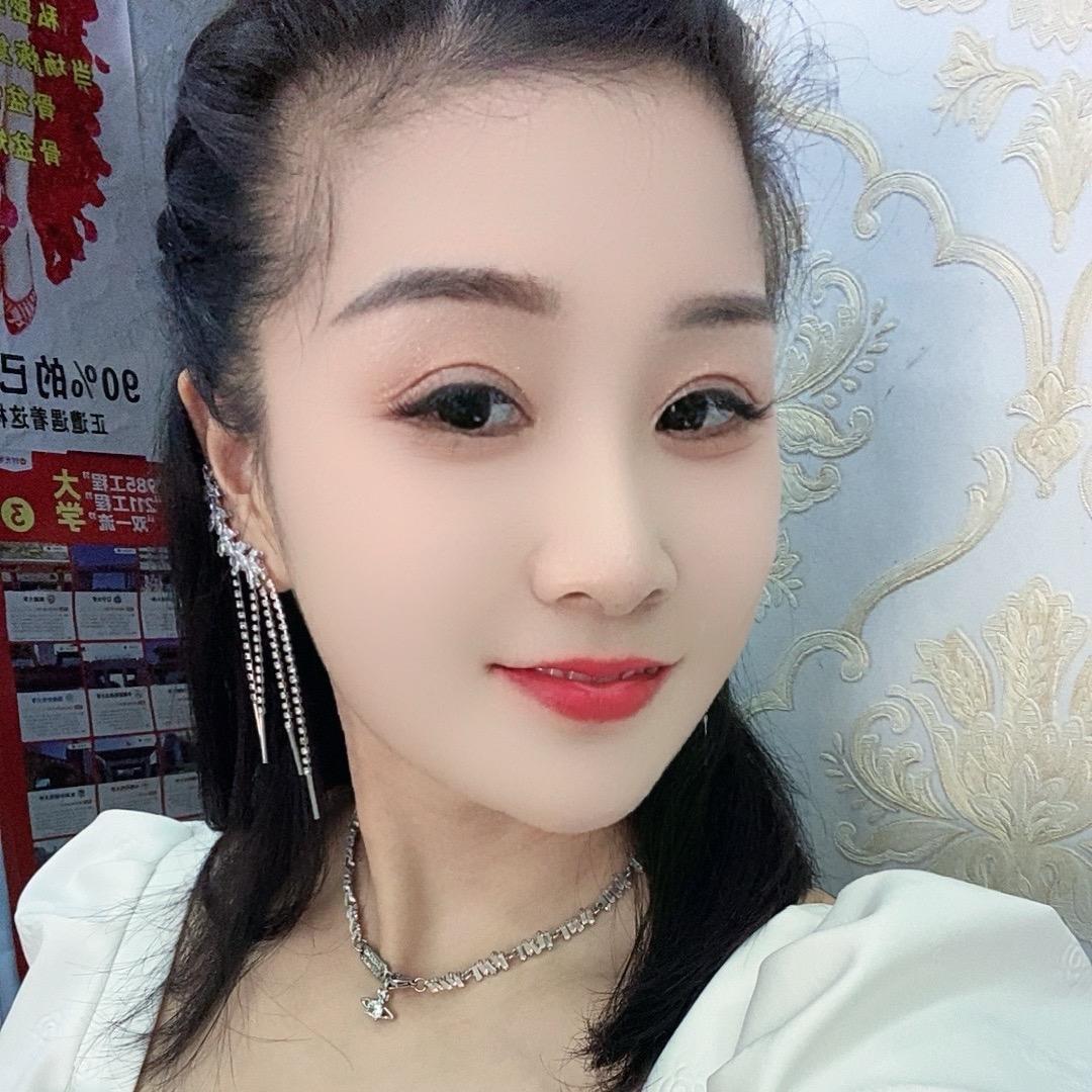 仁和华联超市莹莹