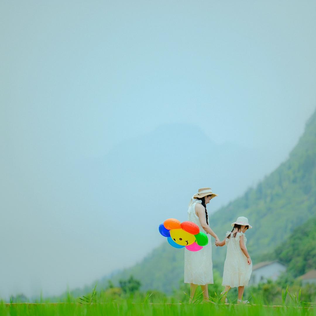 喜堂~拍照的小童鞋