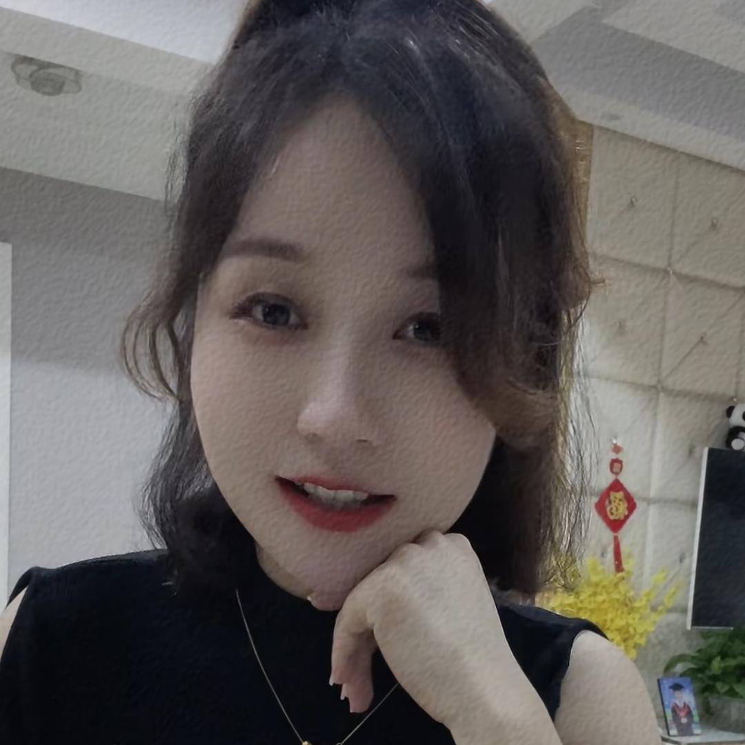 莹莹💕
