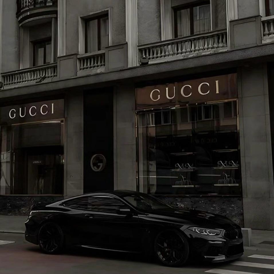 柳州新能源小周！   （小滨哥团队）