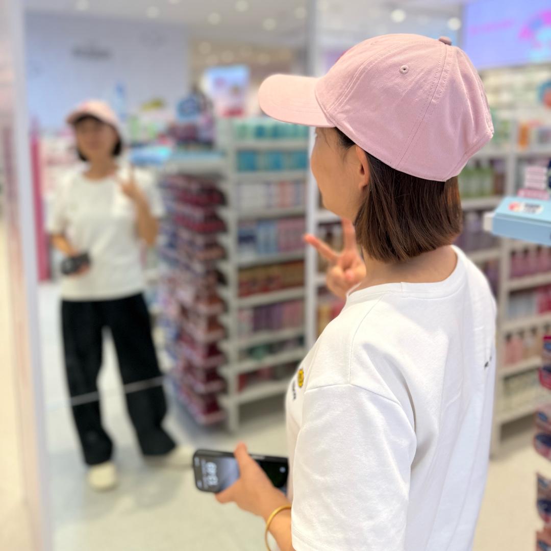 小盒子。