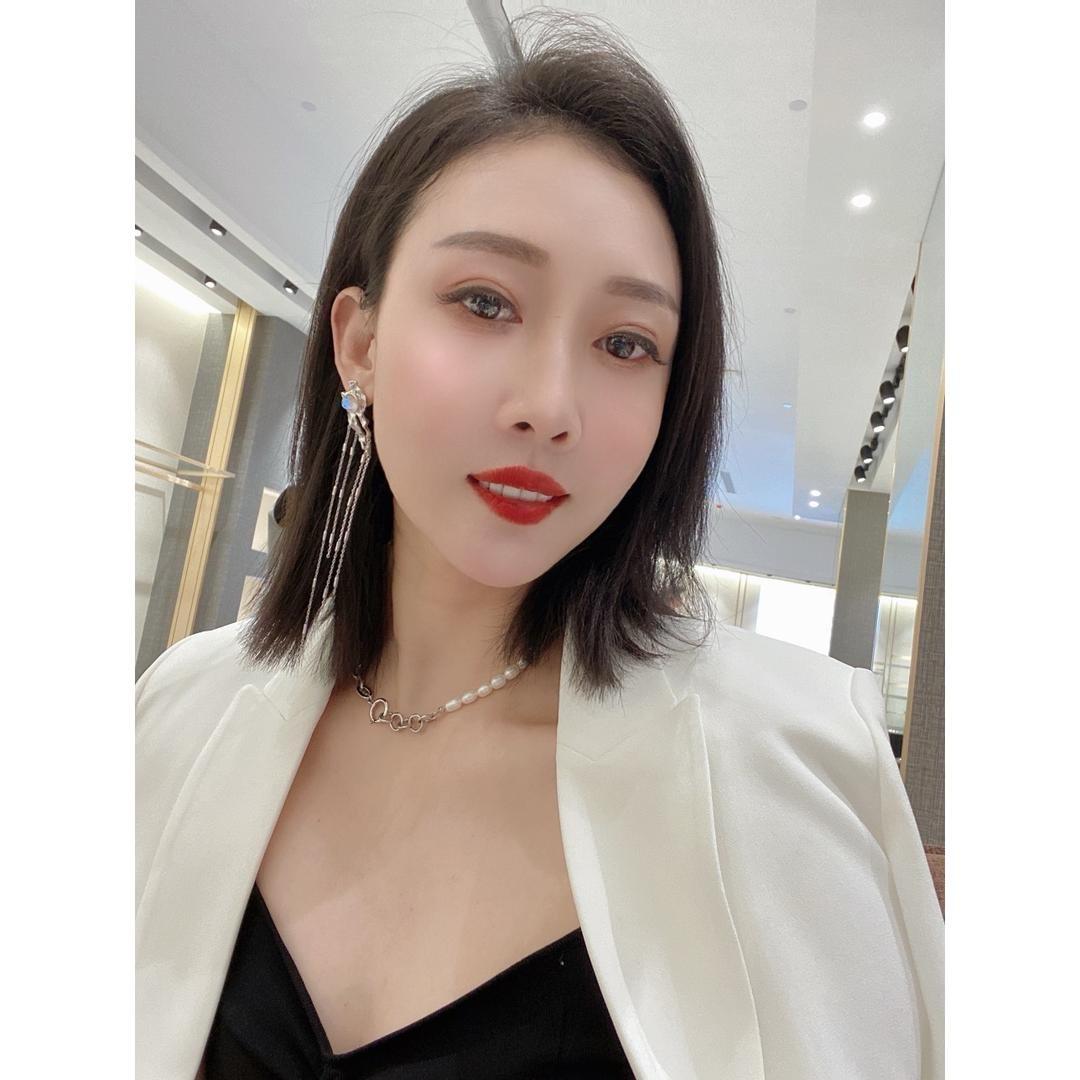 80后的服装人（莉姐）