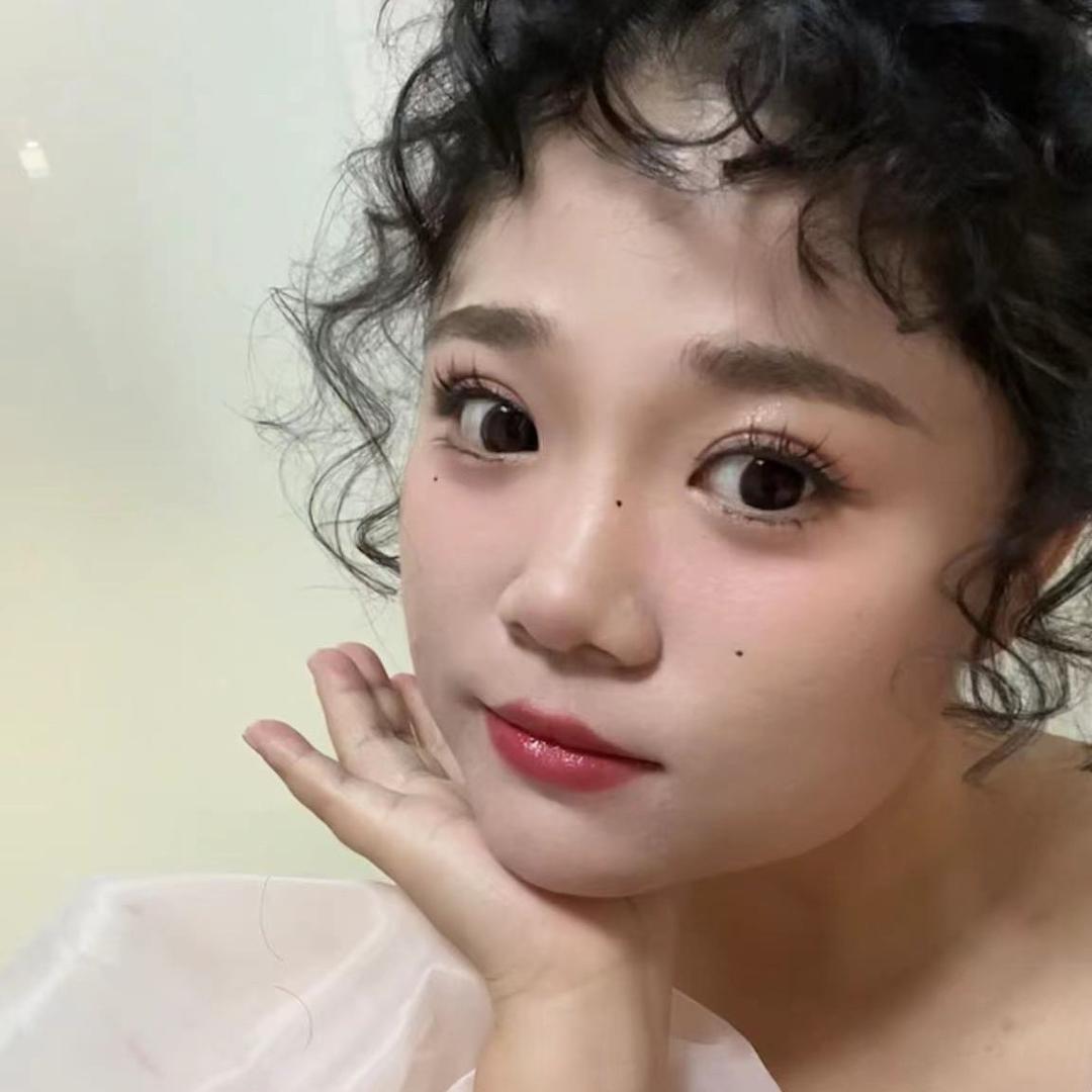 胡妮贝