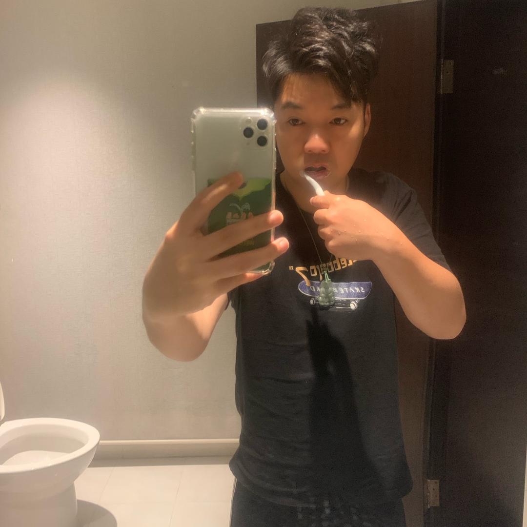 🍀风度翩翩既猪肉佬🍀