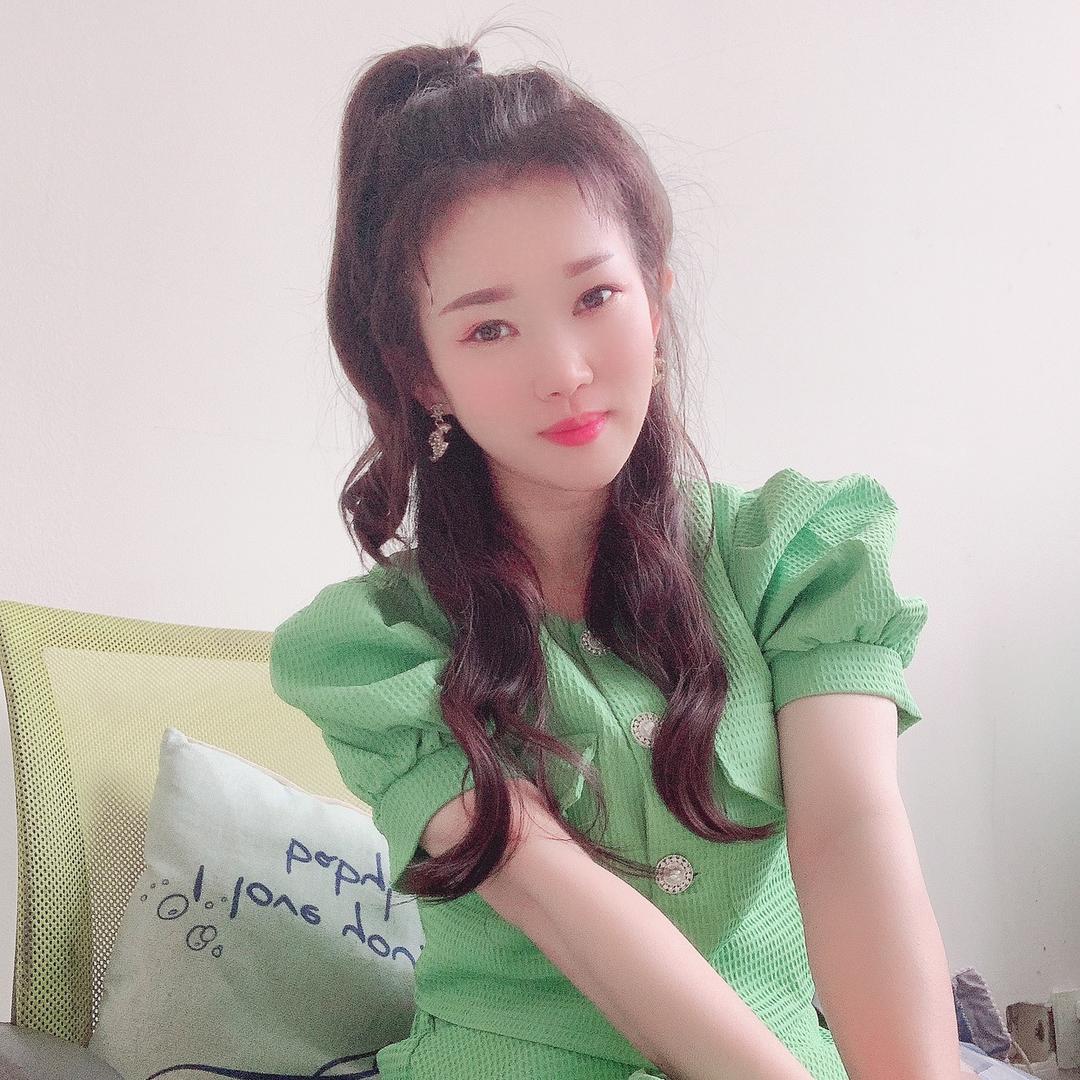 娜娜吖