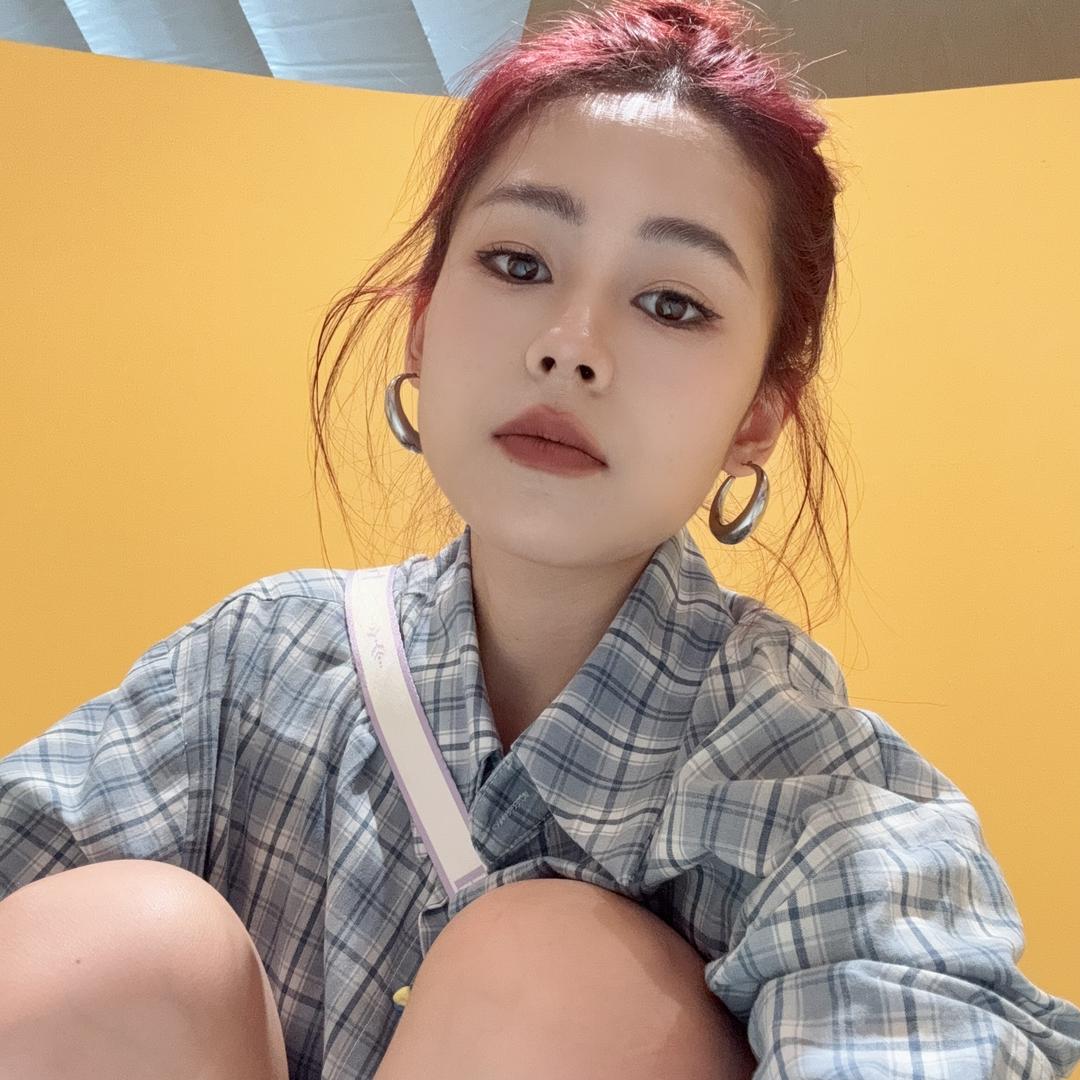 黄大哈女装批发