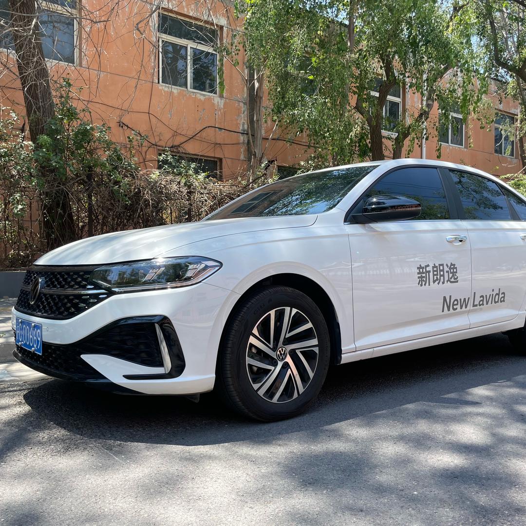 卖大众朗逸的小凤