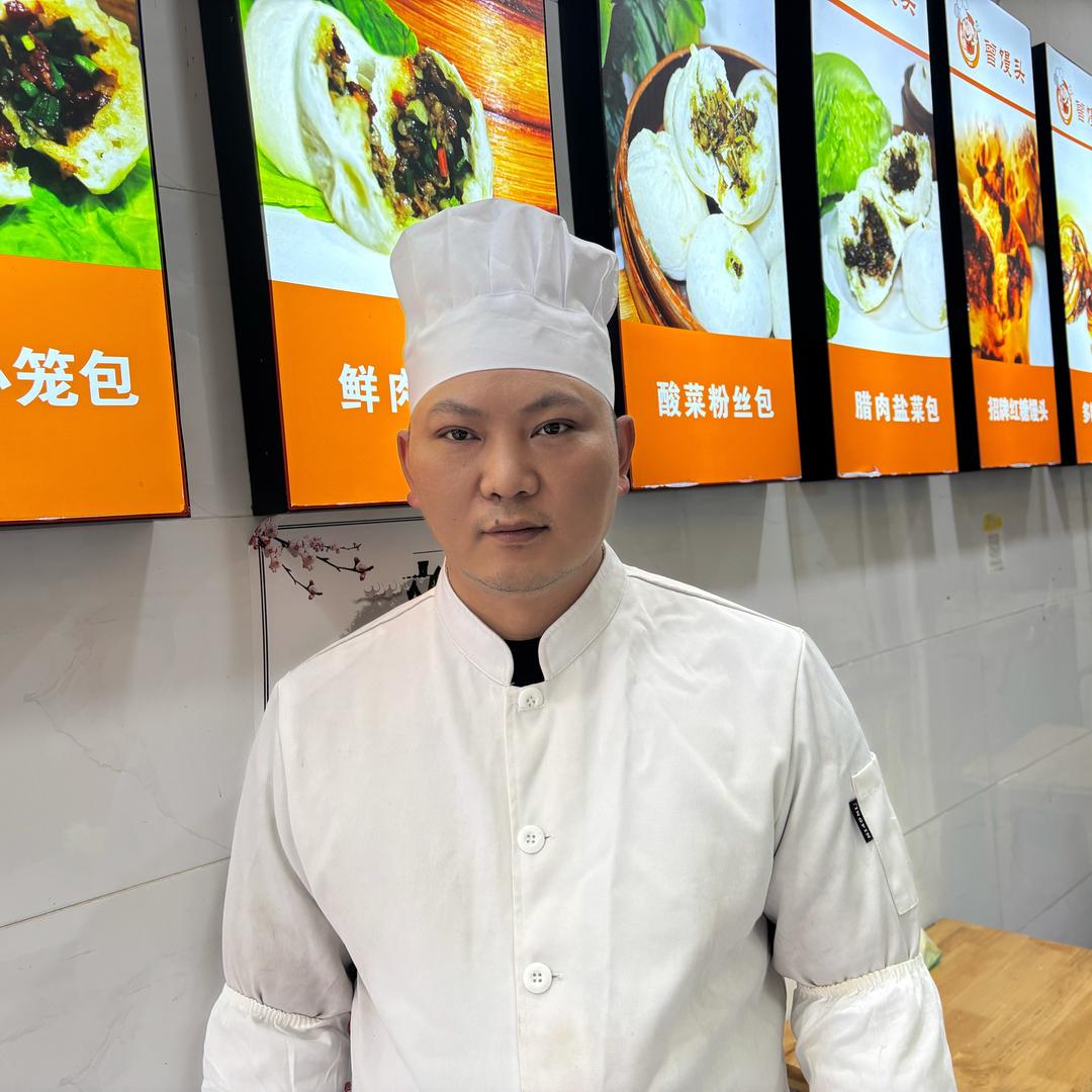 曾哥老面炒馅包子（含速冻生胚）