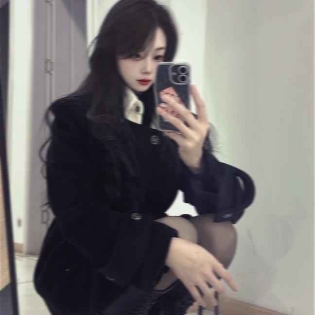 柒柒采耳小小张