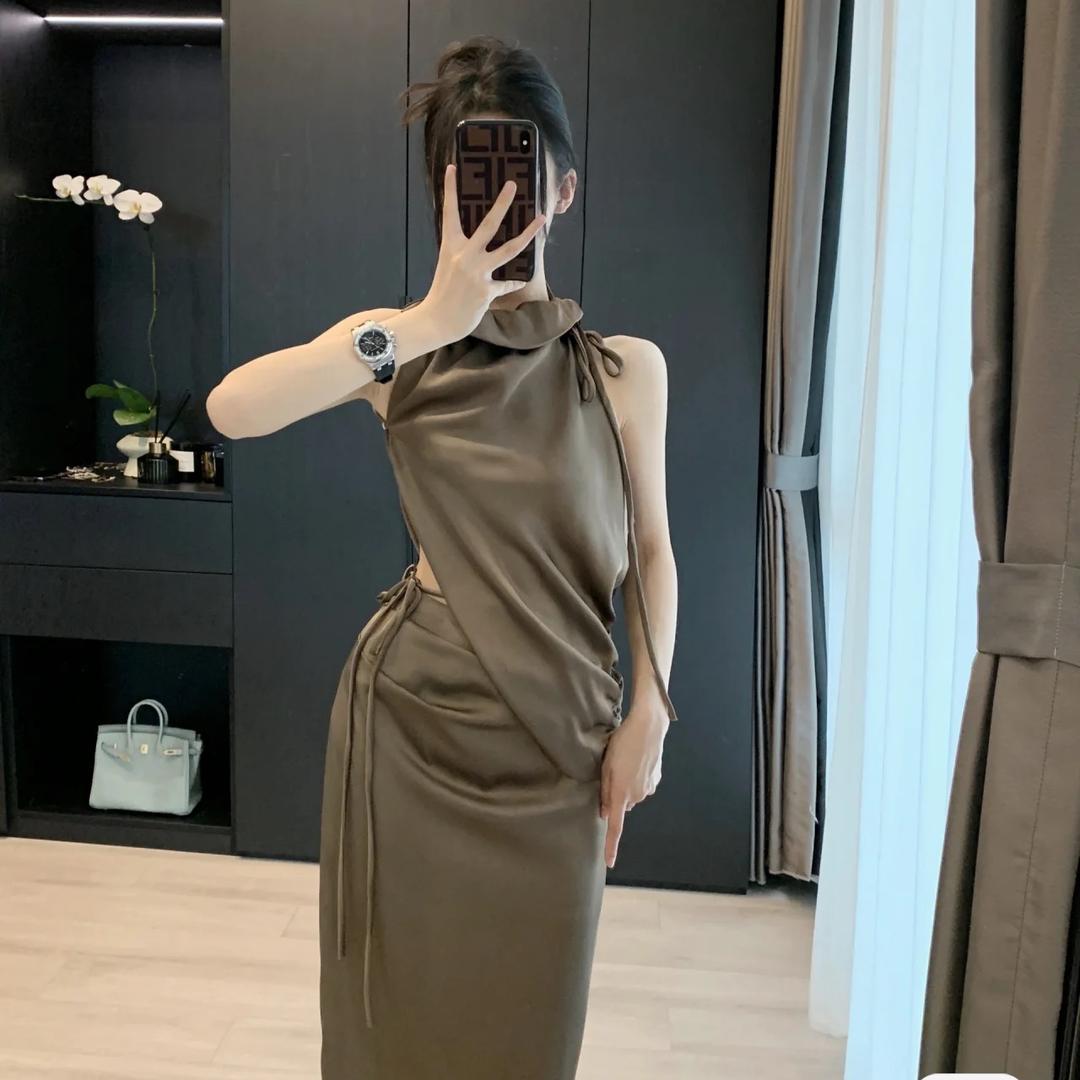 95625379676