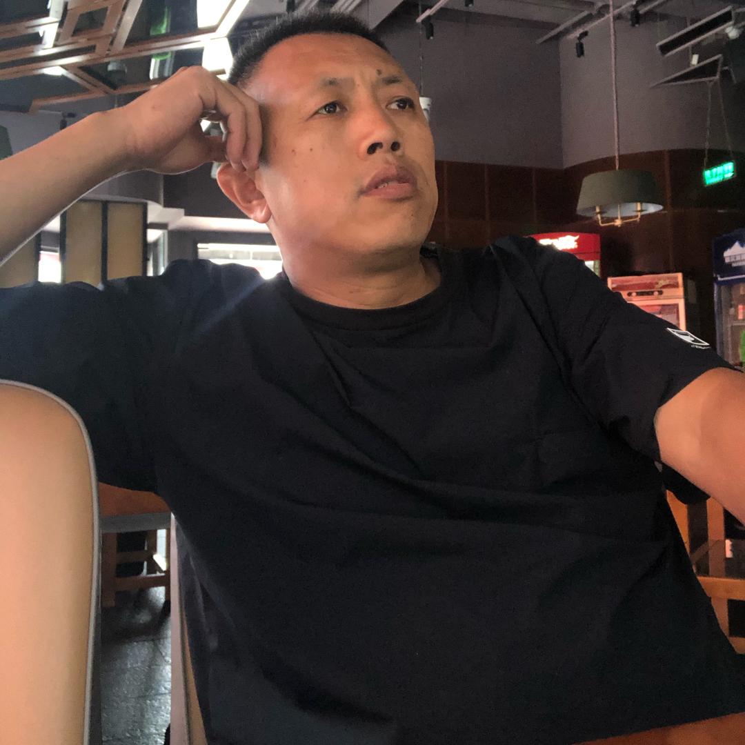地摊烤肉崔老师